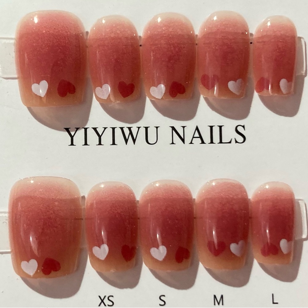 [M] 💖💅 10Pcs Wearable Press on Nails Full Cover Pink Short Sq Red White Hearts 💕